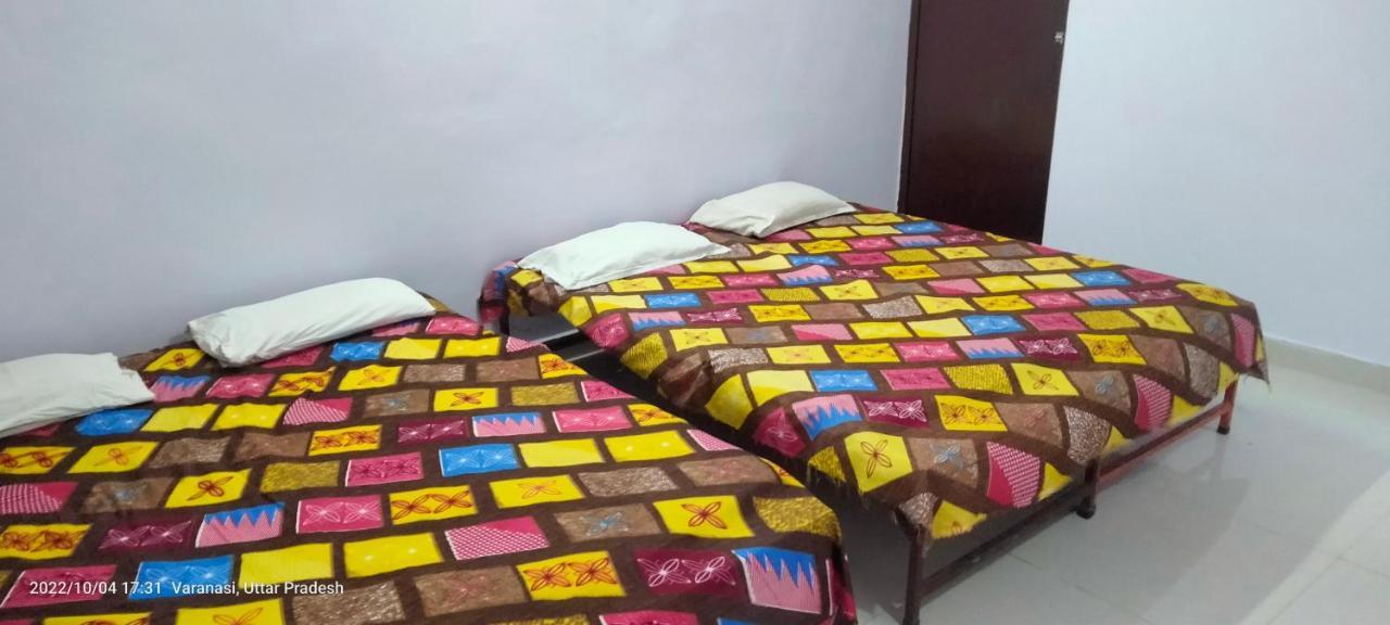 Hotel Shri Swami Sheetal Das Akhada B1-88 Assi , Near Pushkar Talab,Varanasi, Ashram Dharmshala Extérieur photo
